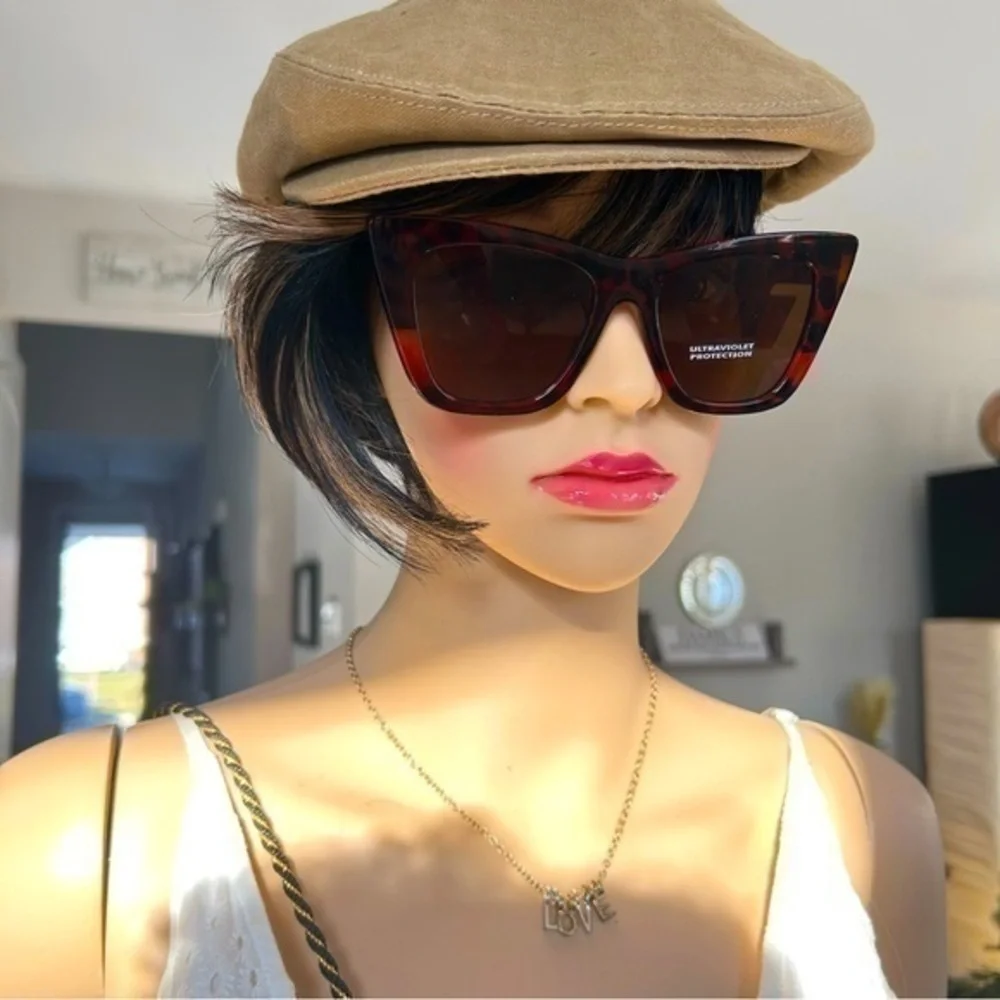 💋NWT Oversized Tortoise brown Cat eye sunglasses sunshades